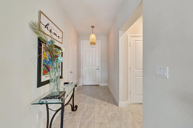 Building Photo - 10916 SW Robbia Way