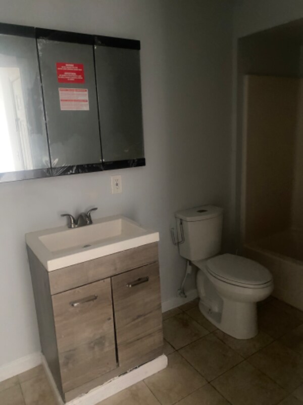 70 Harris St Unit 2, Phillipsburg, NJ 08865 Room for Rent in