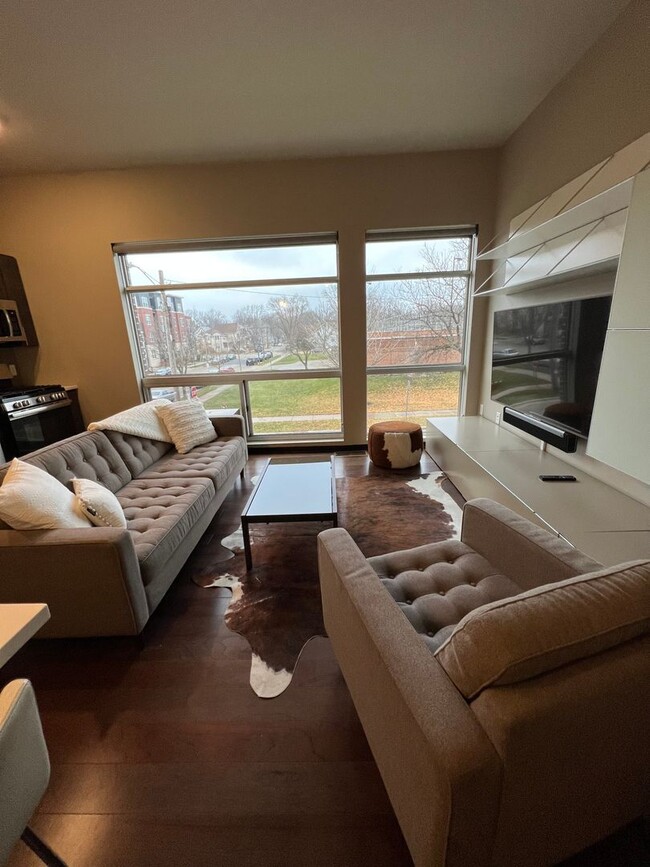 Foto del edificio - 801 E Mifflin St