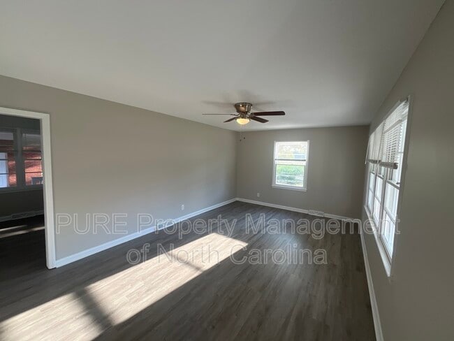 Building Photo - 103 Will Kiser Rd