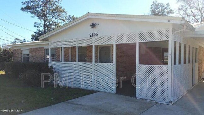 Building Photo - 7346 Ridgeway Rd N