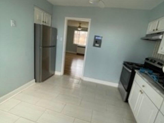 Foto del edificio - 743 E 84th Pl