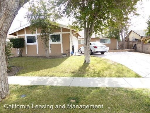 Primary Photo - 22538 Festividad Dr