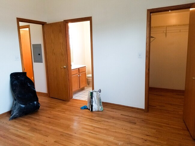 Foto del edificio - 1453 N Talman Ave