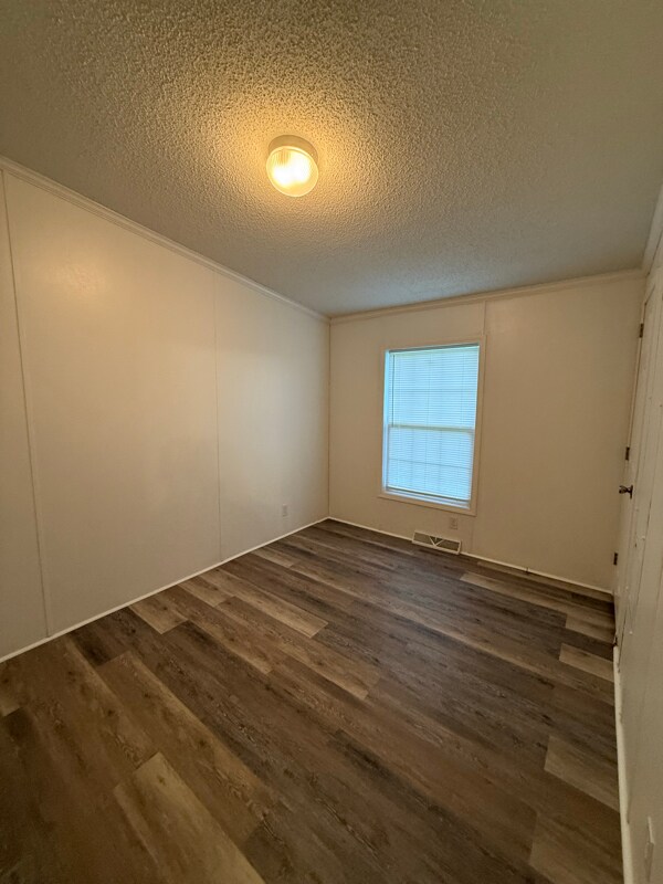 Foto del edificio - 407 N Ireland St