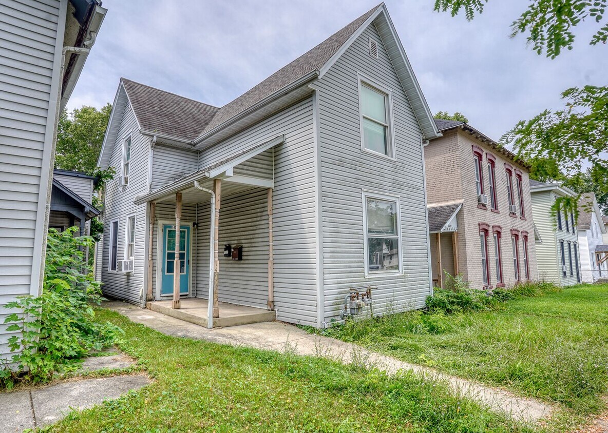 Building Photo - 1429 South St