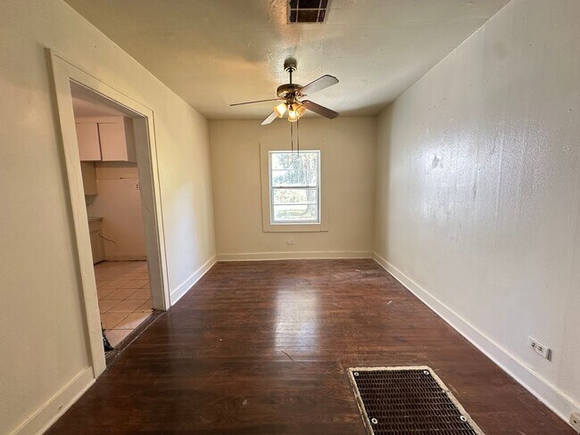 Foto del edificio - Cute 2 bedroom home!