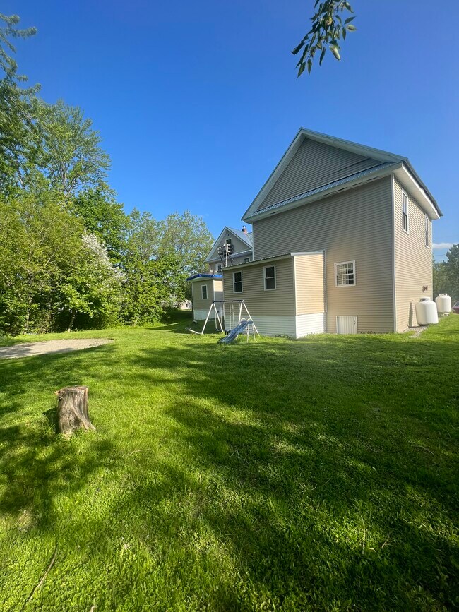 131 West St Unit W131, Pittsfield, ME 04967 Apartments in Pittsfield