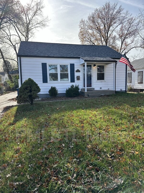 Primary Photo - 8018 Aline Ave