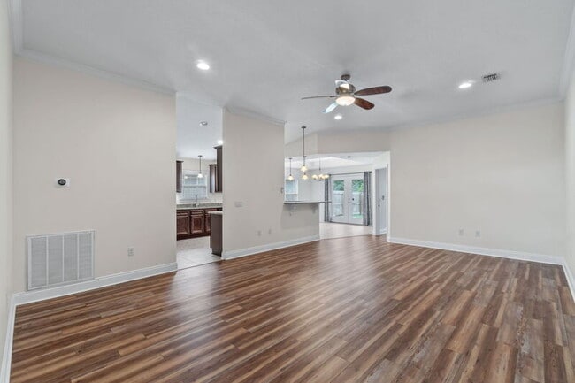 Building Photo - 2690 Hartman Ct