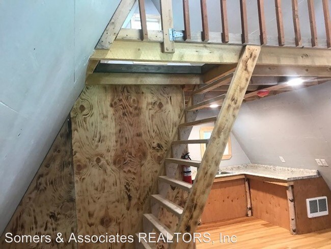 Building Photo - 1273 Still Valley Rd