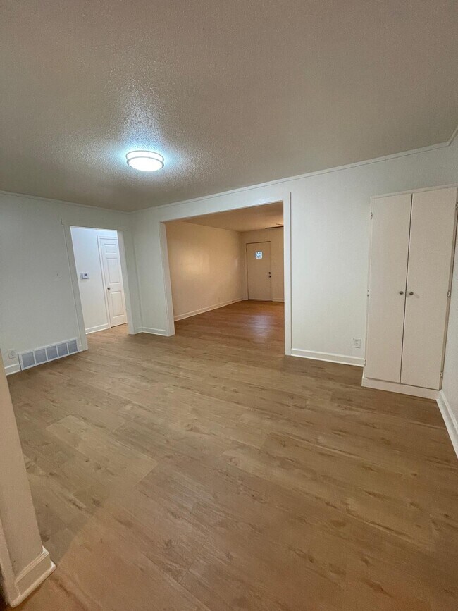 Foto del edificio - 311 S 10th St