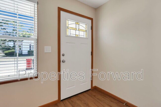 Foto del edificio - 4303 Dudley Ave