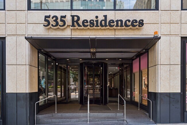Building Photo - 535 N Michigan Ave