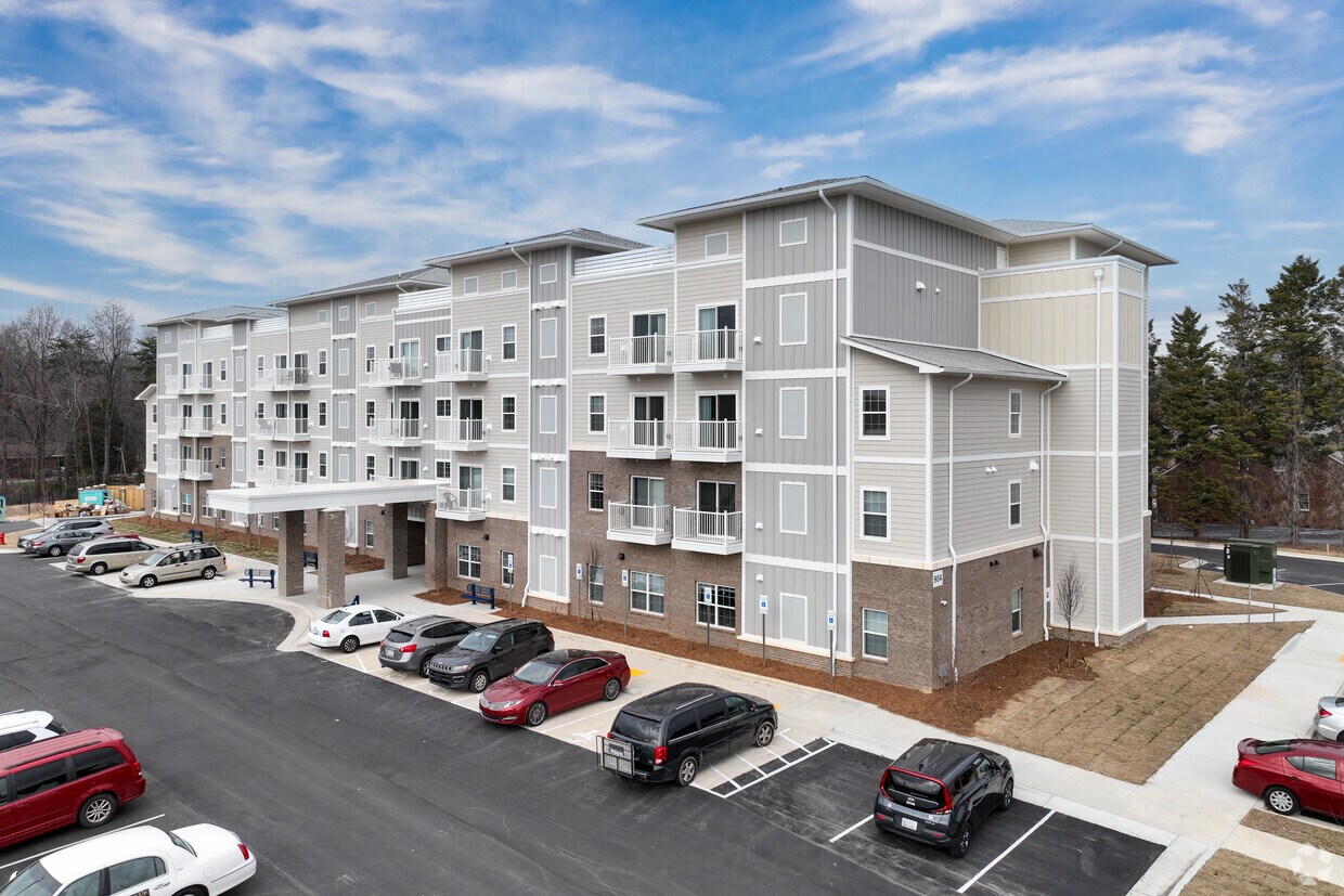 Foto principal - Georgetown Senior Apartments