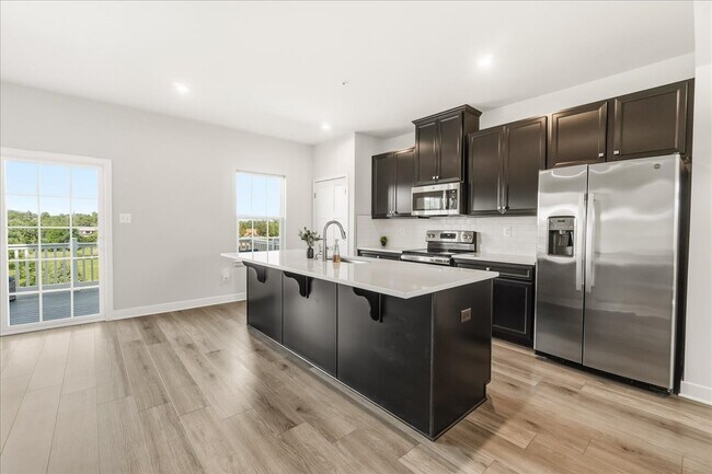 Hermosa cocina renovada - 1403 Wilmer Park Ln