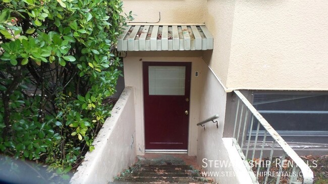 Foto del edificio - 2266 Alder St