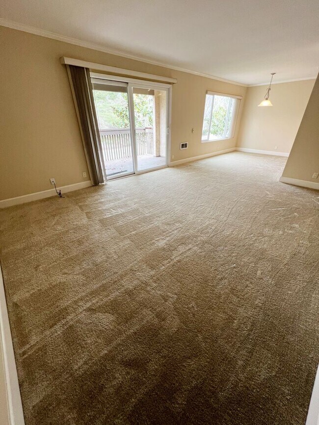 Foto del edificio - 2 Bed/2 Bath Condo at Villa La Jolla!