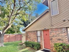 Building Photo - 2240 Tarpley Rd