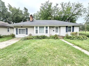 Building Photo - 4421 Samoset Rd