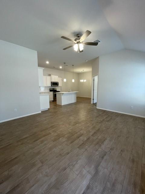 Building Photo - 628 Marlin Ct
