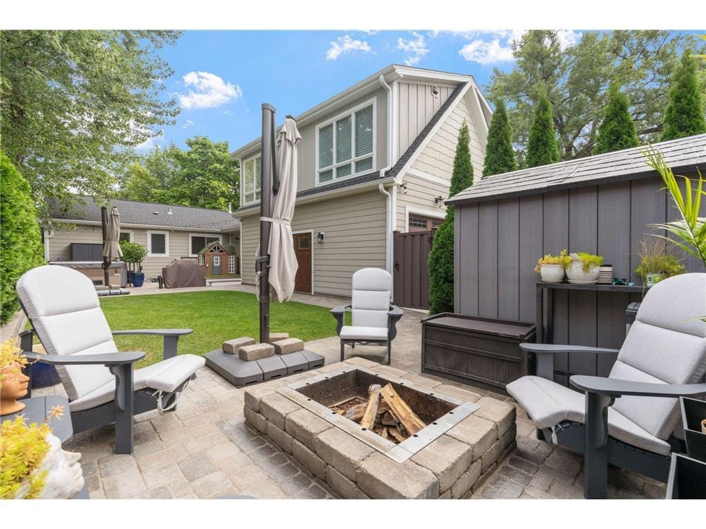 Primary Photo - 263 Lexington Parkway S