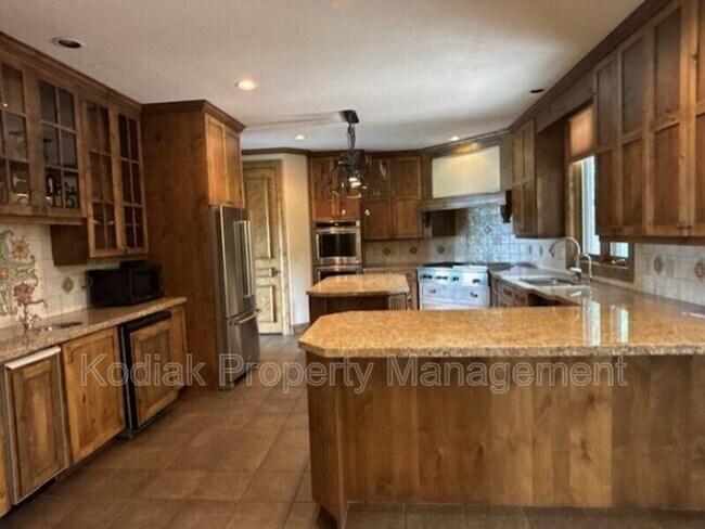 Foto del edificio - 3608 E Crest Mount Cir