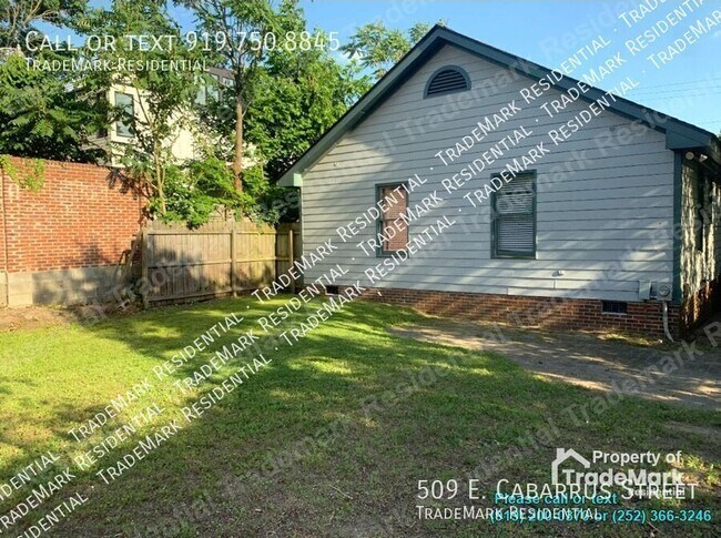 Foto del edificio - 509 E Cabarrus St