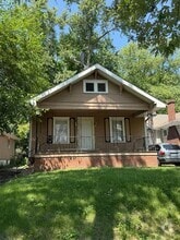 Building Photo - 2241 Yale Blvd
