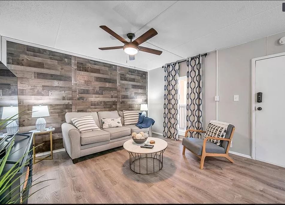 8911 Blind Pass Rd Unit 202, St Pete Beach, FL 33706 Condo for Rent