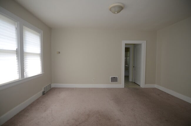 Building Photo - 5824 Arnsby Pl