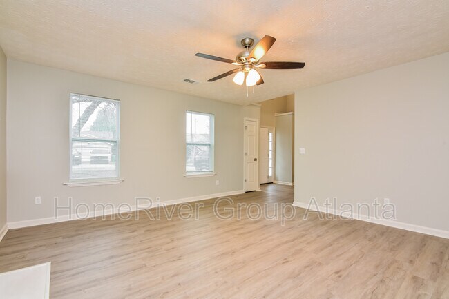 Building Photo - 6692 Etterlee Dr
