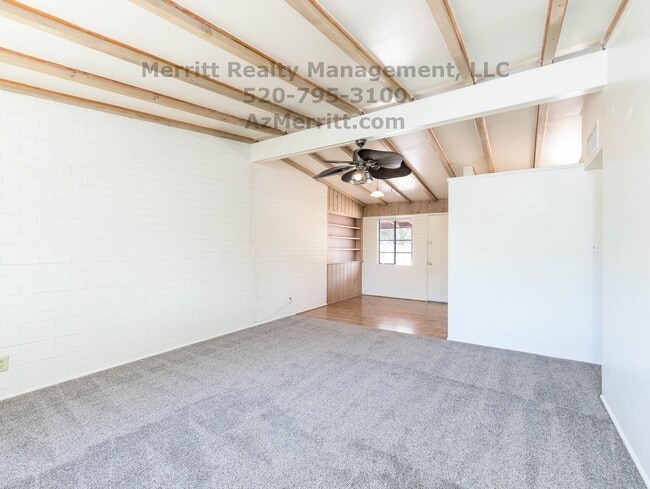 Building Photo - Perfect 3 bdrm 2 bath home in quiet centra...