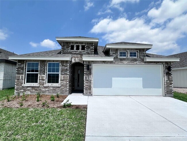 Building Photo - 8329 N 35th Ln