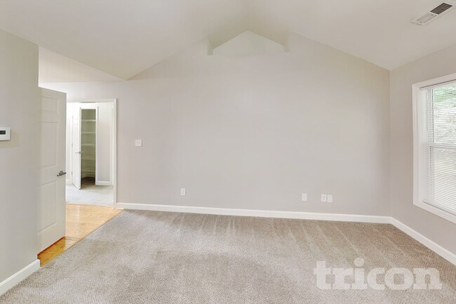 Foto del edificio - 4407 Gladwood Ln