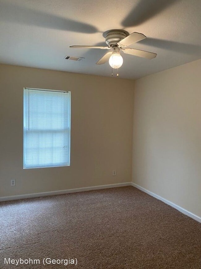 Building Photo - 4 br, 3 bath House - 2303 Canberra Court