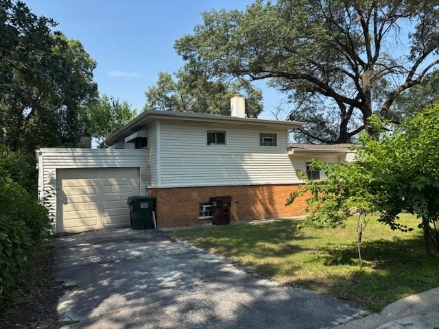 Building Photo - 17218 Forestway Dr