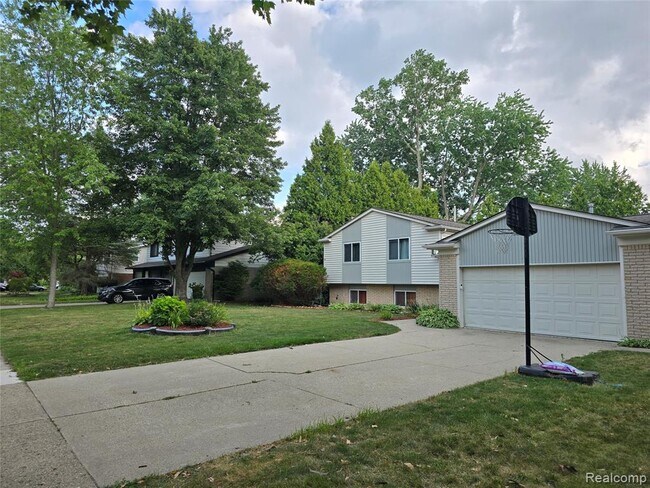 Foto del edificio - 2310 Cumberland Dr