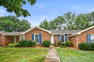 Building Photo - 3072 Woody Ln
