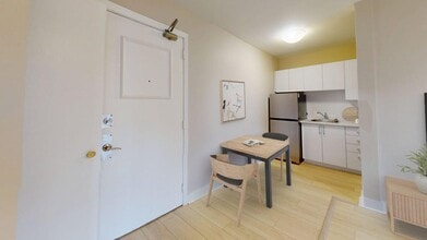 Interior Photo - Arbor Village Hollington