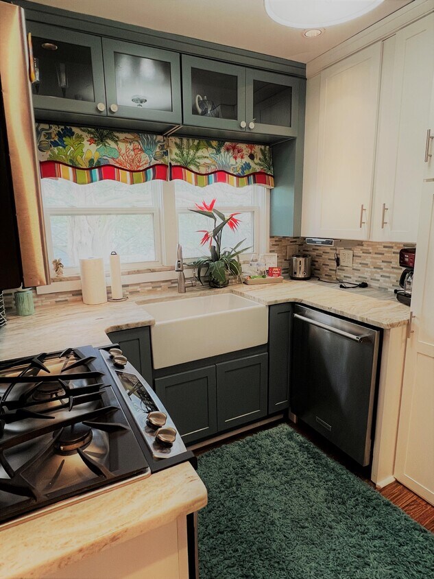 Foto principal - 615 15th St