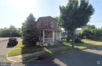 Building Photo - 753 Lincoln Ave
