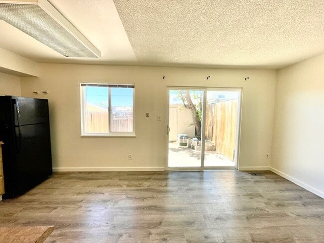 Building Photo - Thornton 2-Story Townhome