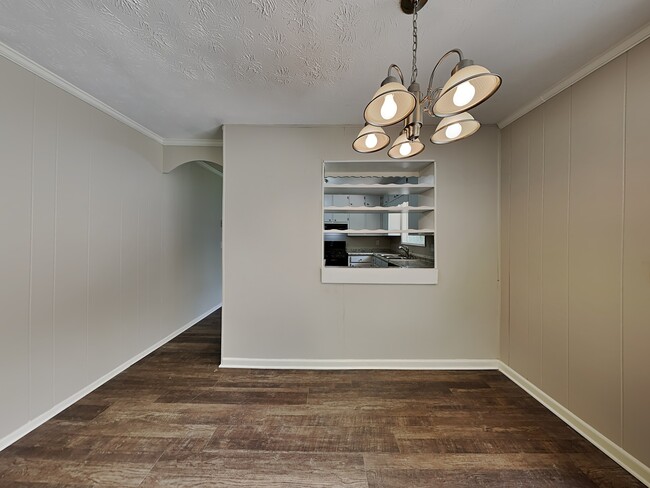Building Photo - 5992 Monterey Dr