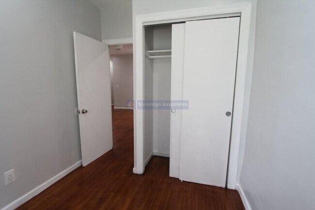 Building Photo - 2546 Seventh Avenue