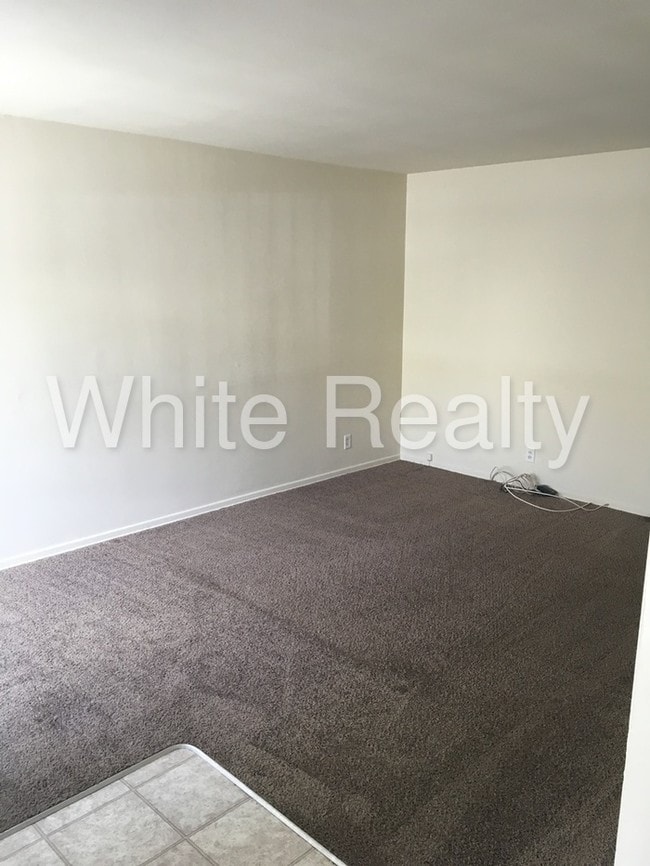 Building Photo - 4758 E Atherton St