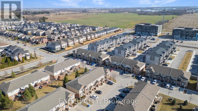Photo du bâtiment - 3320 Meadowgate Blvd