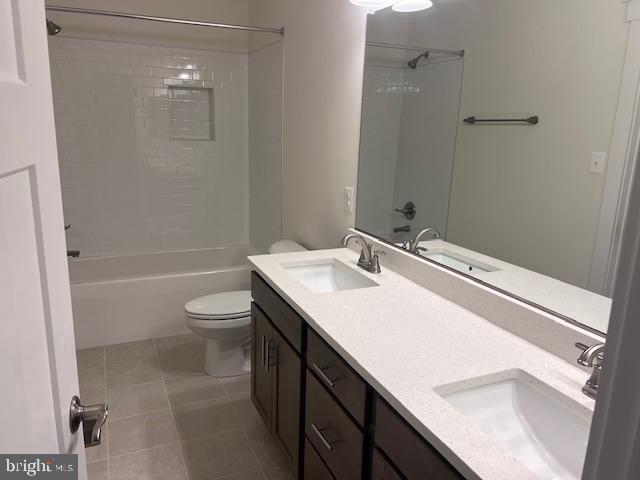 Foto del edificio - 358 Evermore Ln