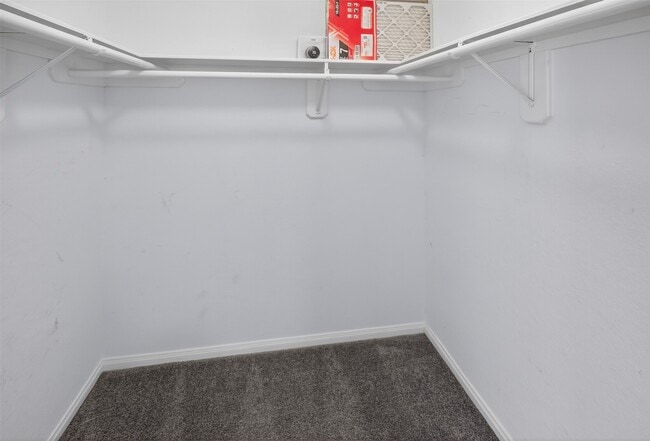 Building Photo - 4726 Meadows Edge Ln