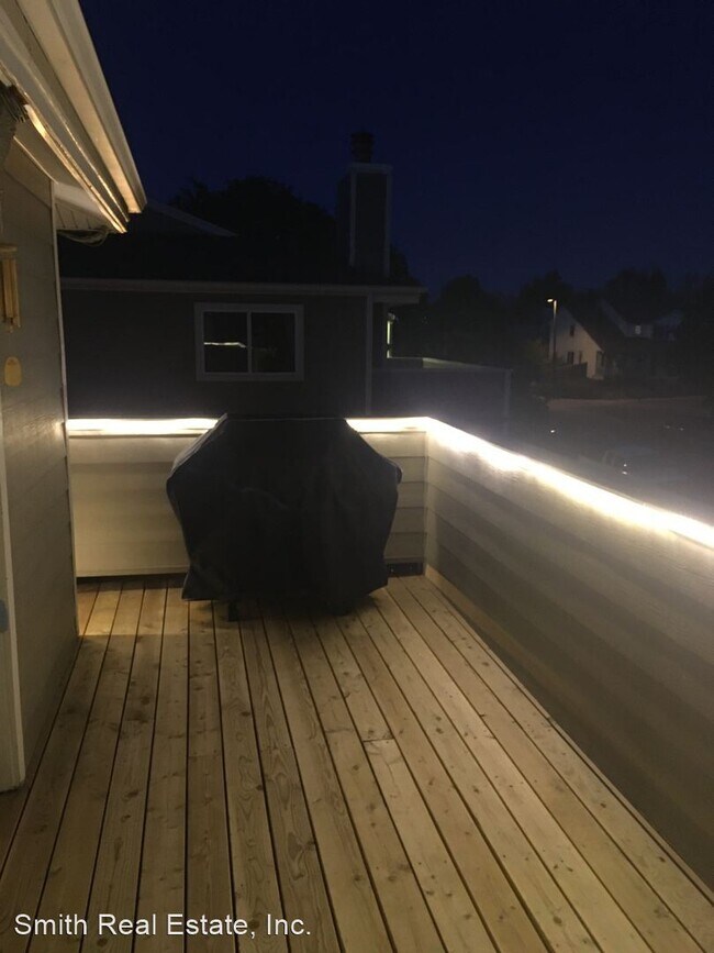 Building Photo - 7905 E Colorado Ave